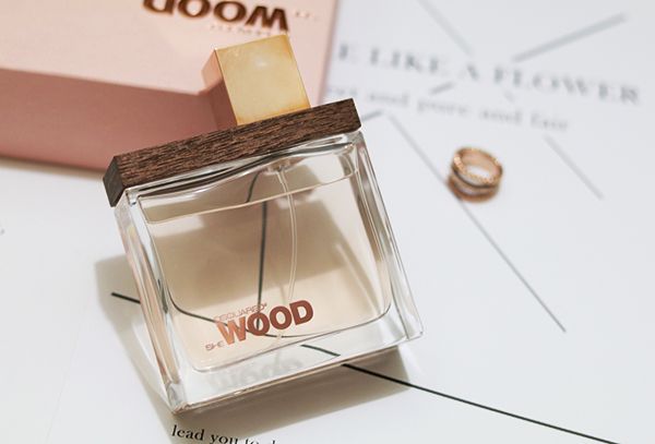 ادو پرفیوم دسکوارد شی وود زنانه (Dsquared2 She Wood EDP)