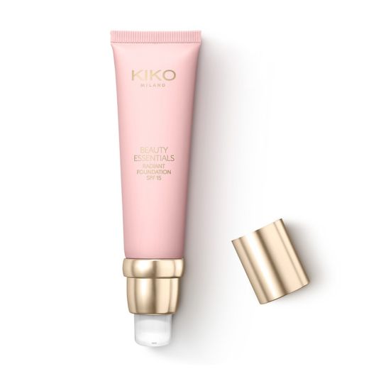 Beauty Essentials foundation makeup kiko milano