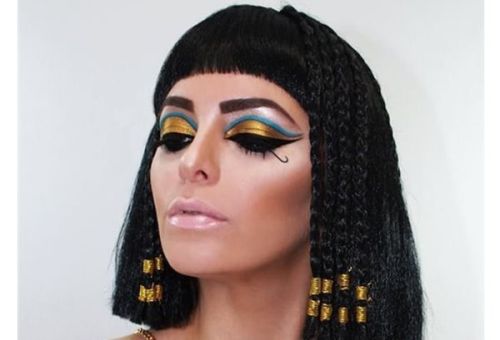 نحوه انجام آرایش چشم مصری