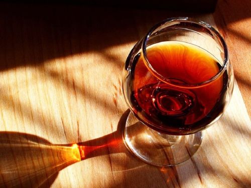 همه چیز در رابطه با نت شراب کنیاک در عطرسازی