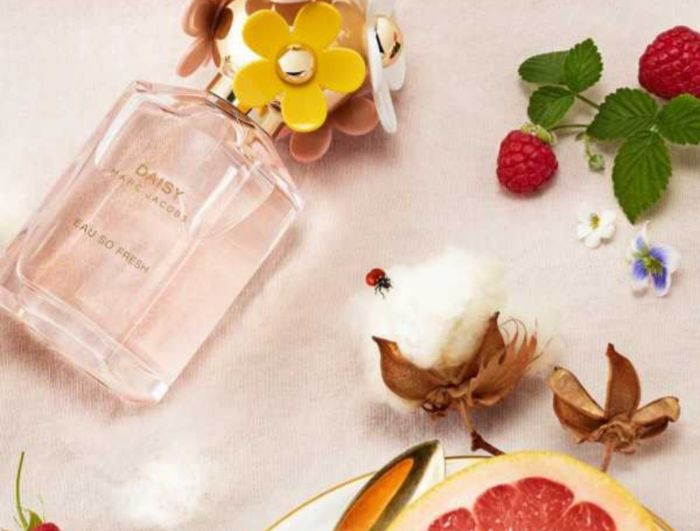 دیسی او سو فرش عطر با رایحه توت فرنگی