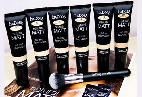 کرم پودر مدل نچرال مات ایزادورا